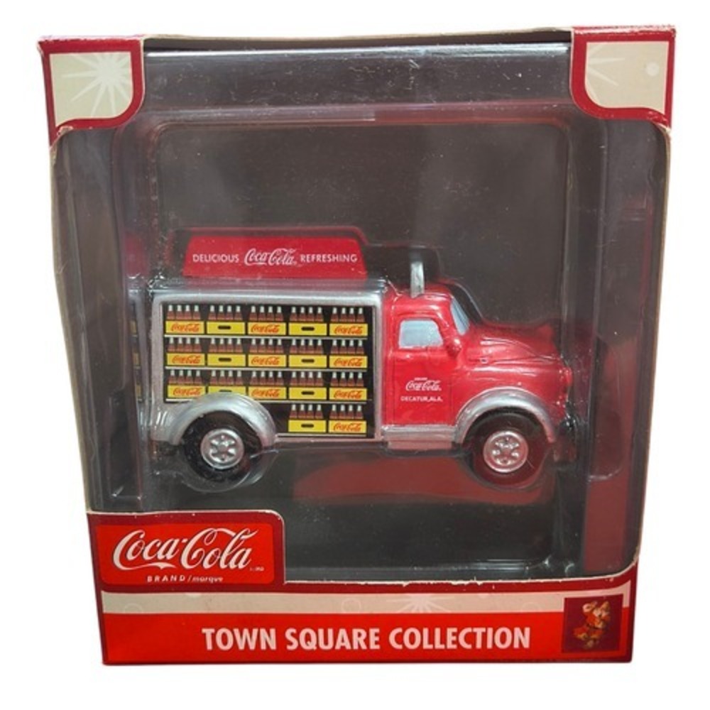 1992 Coca Cola Town Square Collection Delivery Truck #7930